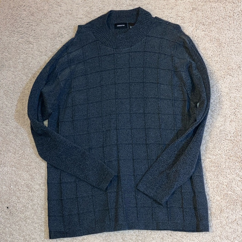 Men’s gray sweater size 2XL